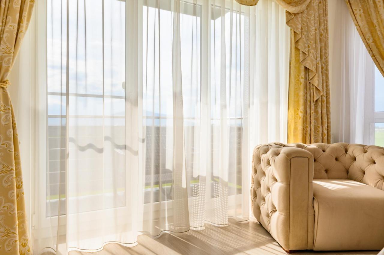 Luxury Apartment Avantgarden 3 브라쇼브 외부 사진