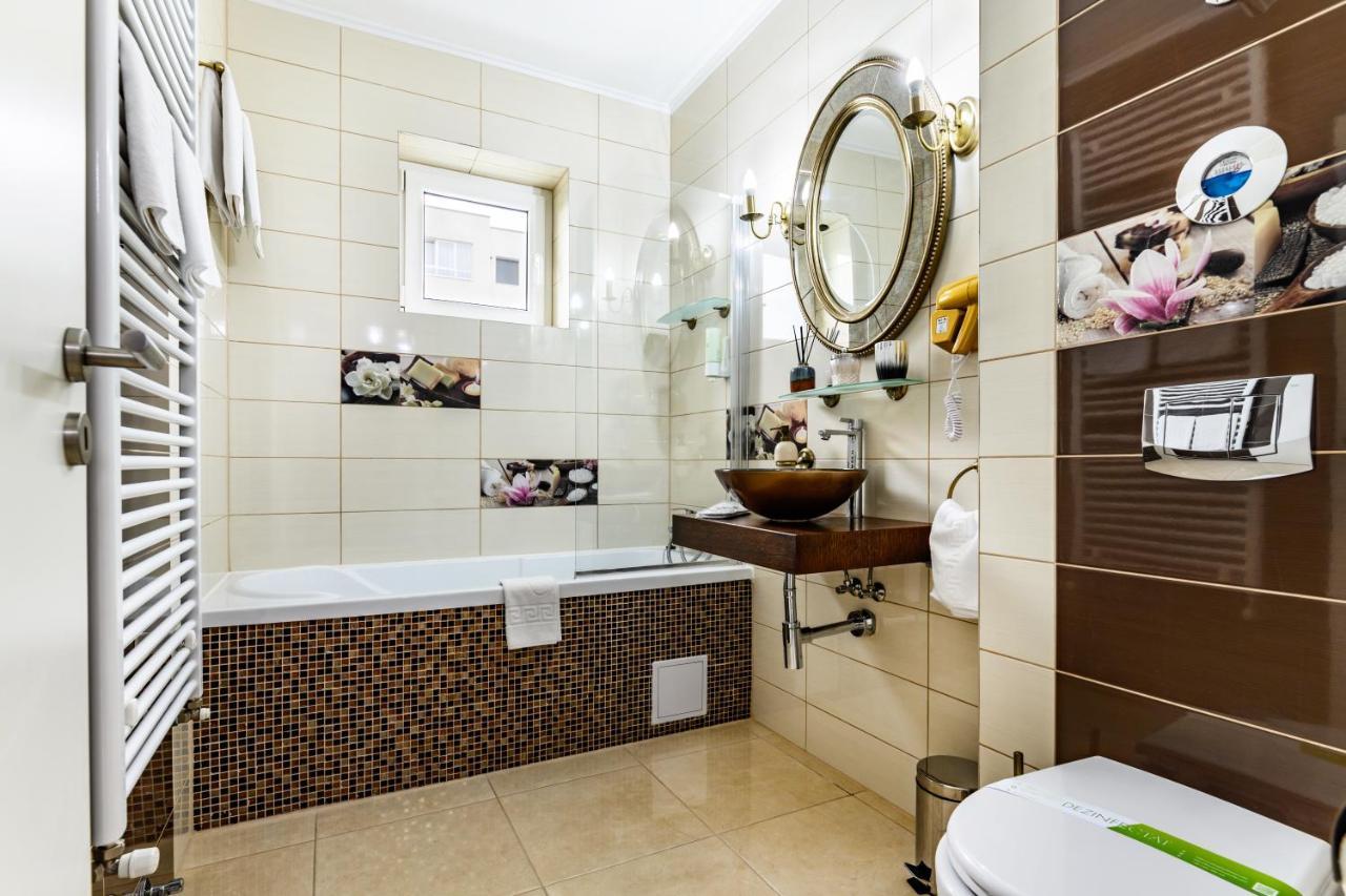 Luxury Apartment Avantgarden 3 브라쇼브 외부 사진