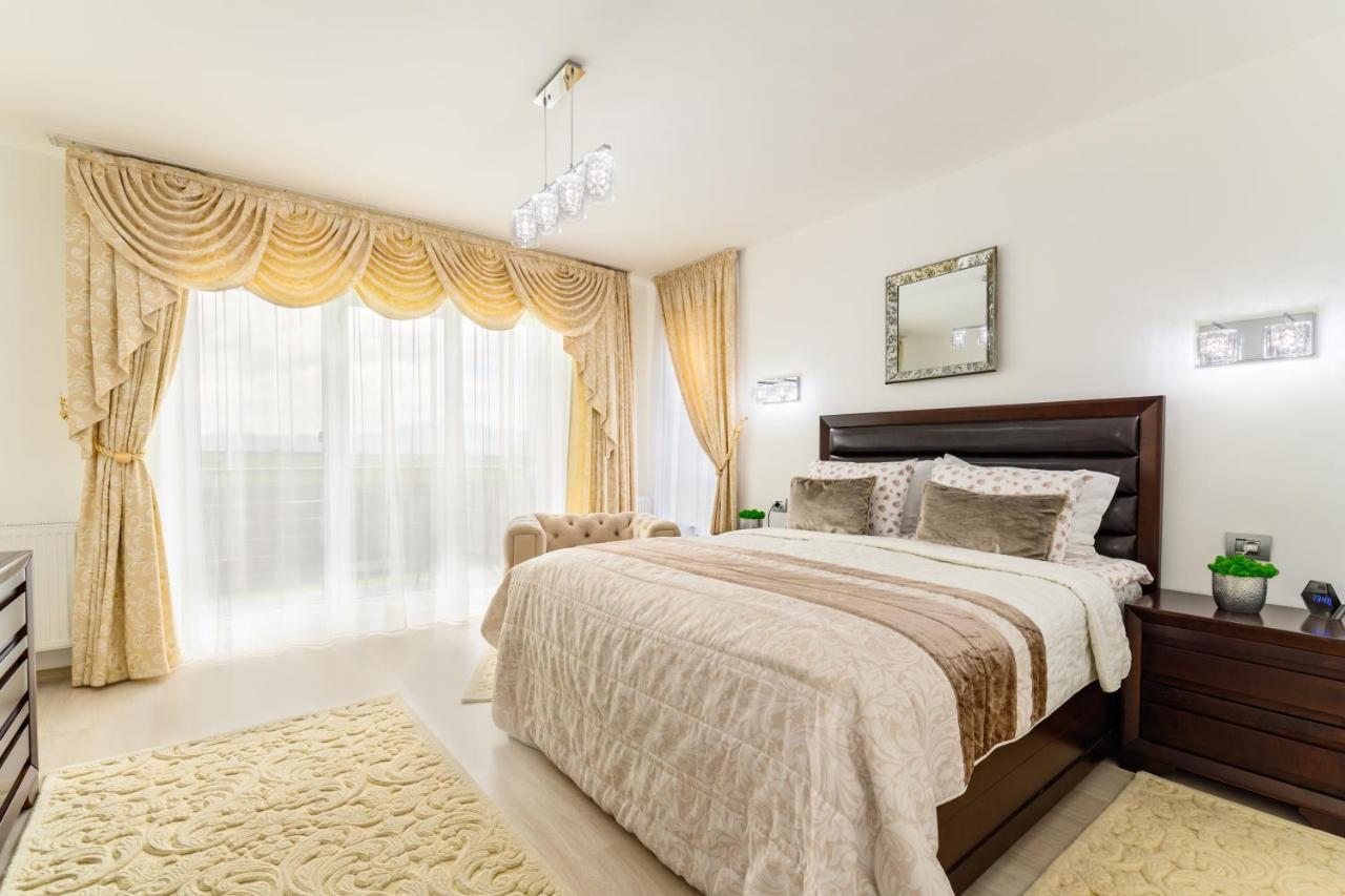 Luxury Apartment Avantgarden 3 브라쇼브 외부 사진