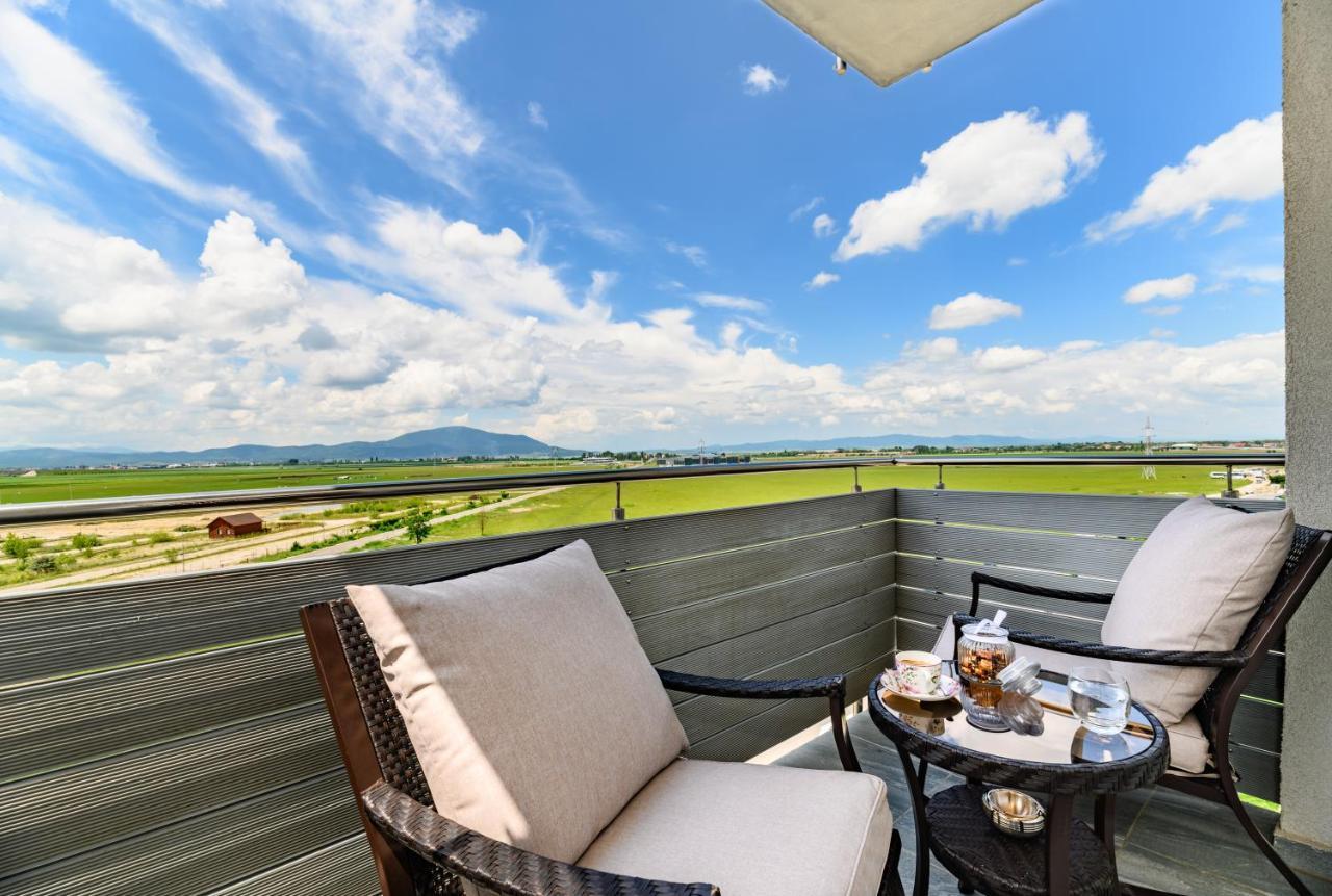 Luxury Apartment Avantgarden 3 브라쇼브 외부 사진